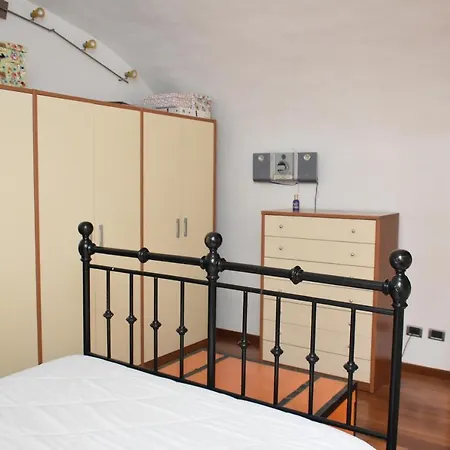 Casa Vacanze E Brevi Periodi Alla Porta Etrusca La Panchina Al Sole Volterra Exterior photo